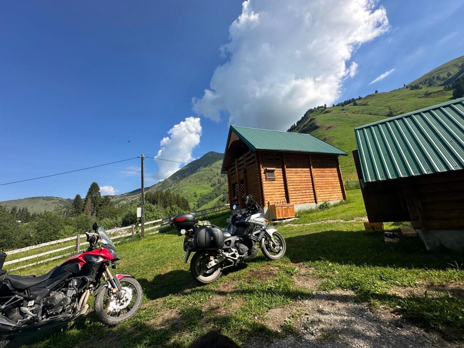 Haruncamp1 Hotel Dubocak Eksteriør billede